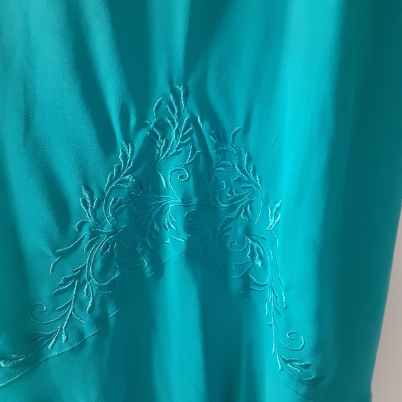 DRESS - Picture 2 of 5